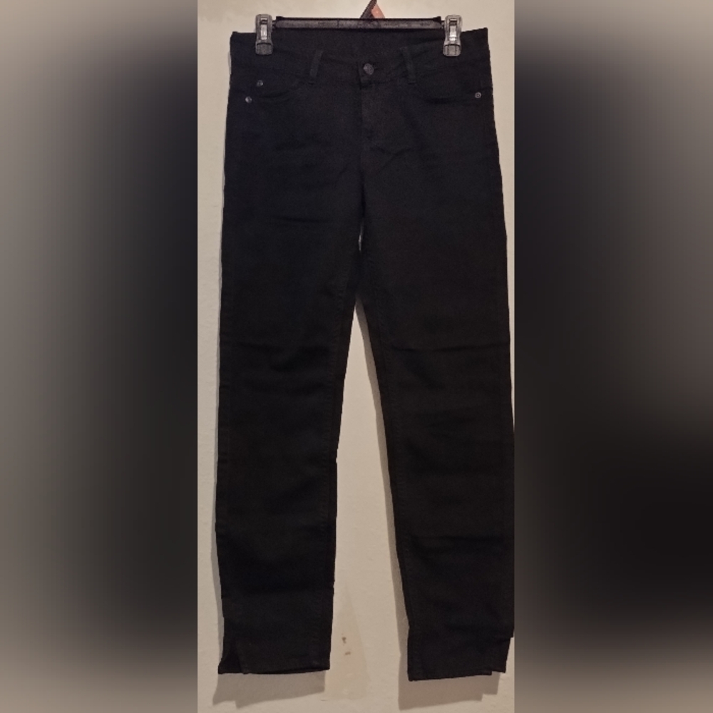 No label black jeans